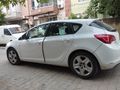 2015 1.6 benzin LPG 135000 km LPG tankı yenilendi akü yeni klima bakımı yapılıp gaz DOLUMU yapıldıel