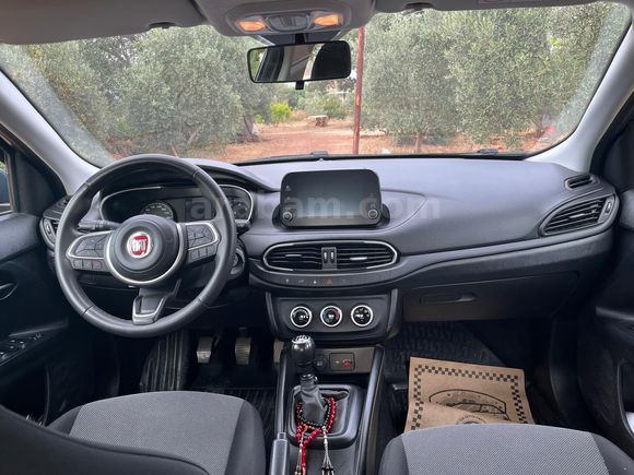 Sahibinden Hatasız Fiat Egea 1.4 Fire Easy Plus 2023 Model