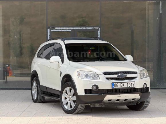 Chevrolet Captiva 2.0 D LT High 2011 Model 