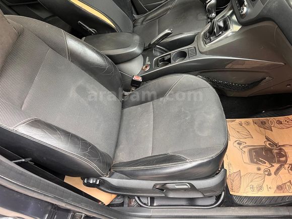 Sahibinden Ford C-Max 1.6 TDCi Titanium 2009 Model