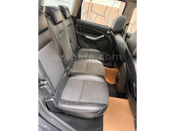 Sahibinden Ford C-Max 1.6 TDCi Titanium 2009 Model
