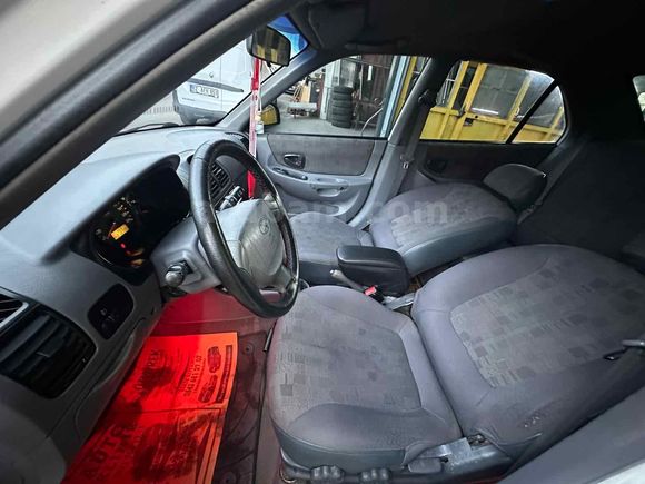Sahibinden Hyundai Accent 1.5 CRDi Admire 2006 Model 