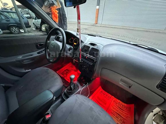 Sahibinden Hyundai Accent 1.5 CRDi Admire 2006 Model 