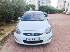 Sahibinden Hyundai Accent Blue 1.6 CRDI Mode 2013 Model