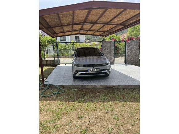 Hatasız boyasız - Hyundai Ioniq 5 DVR 2025 Model CAM TAVANLI - 18000 km 
