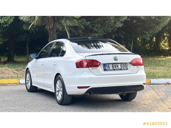 DR MOTORS 2013 VW JETTA