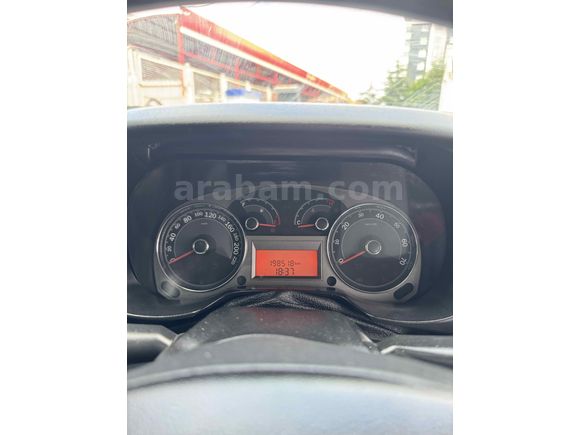 Fiat Linea 1.4 Fire Pop 2016