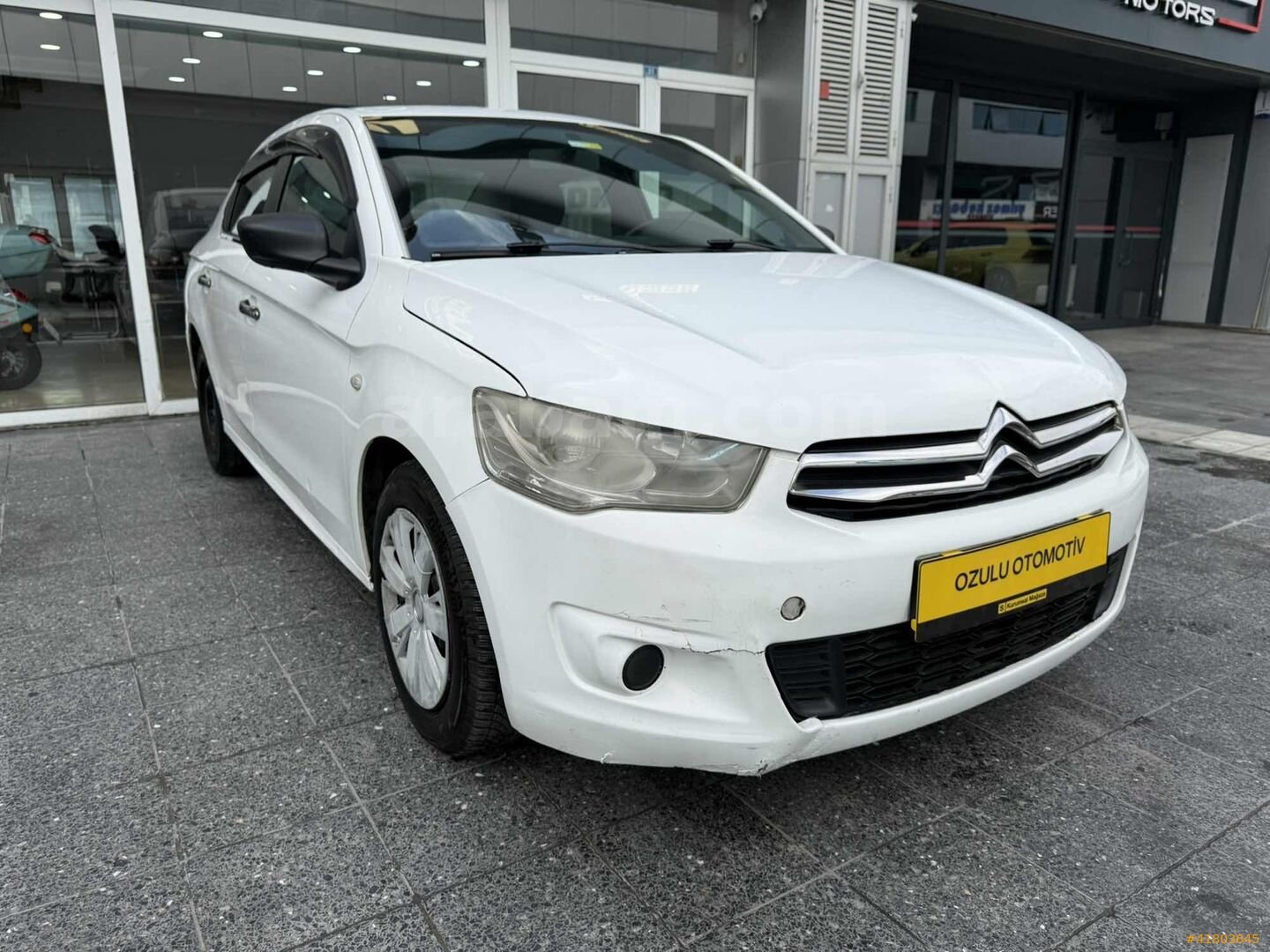 Galeriden Citroen C-Elysée 1.2 VTi Attraction 2013 Model İstanbul 150.000 km Beyaz 5