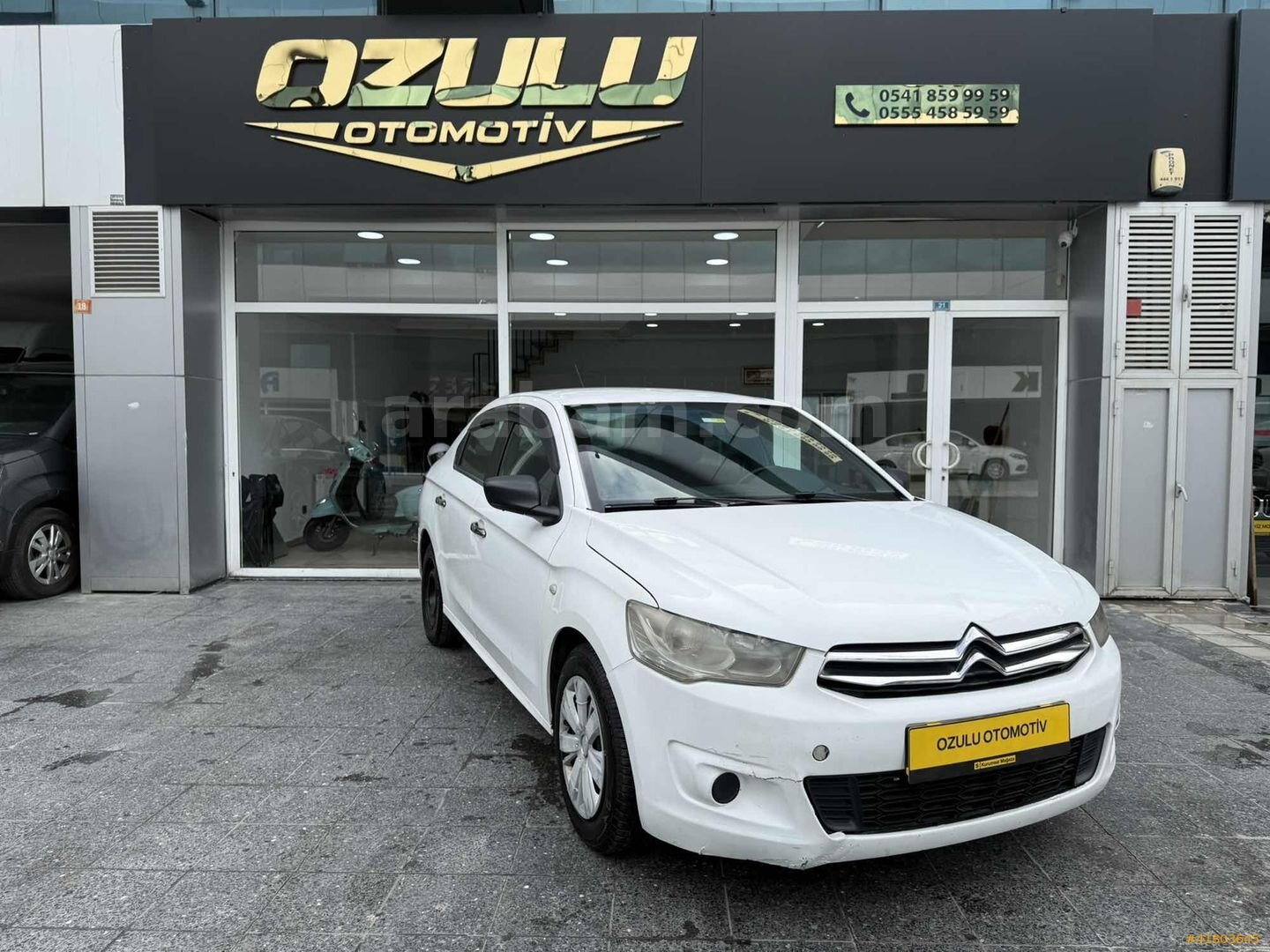 Galeriden Citroen C-Elysée 1.2 VTi Attraction 2013 Model İstanbul 150.000 km Beyaz 1