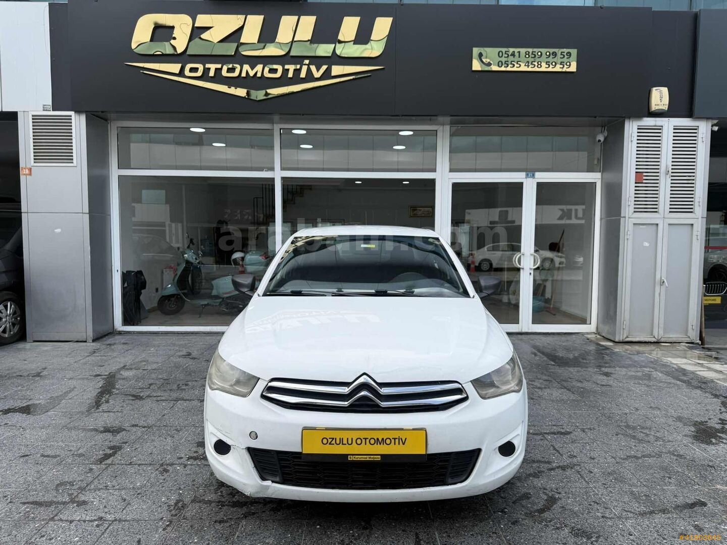 Galeriden Citroen C-Elysée 1.2 VTi Attraction 2013 Model İstanbul 150.000 km Beyaz 2