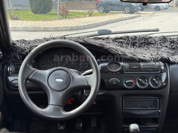 Sahibinden Ford Escort 1.6 CLX 1996 Model