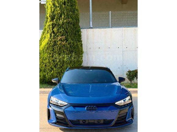 OKAYDAN ÖZEL SİPARİŞ ÖZEL RENK ASCARİ MAVİ E TRON GT HATASIZ