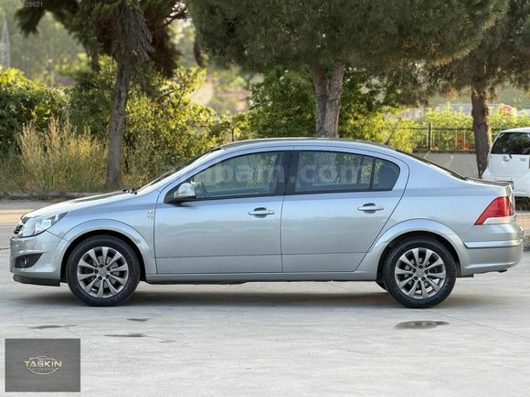 TAŞKIN'DAN 2011 MODEL HATASIZ 120.BİN KM'DE 111.YIL LANSMAN RENK