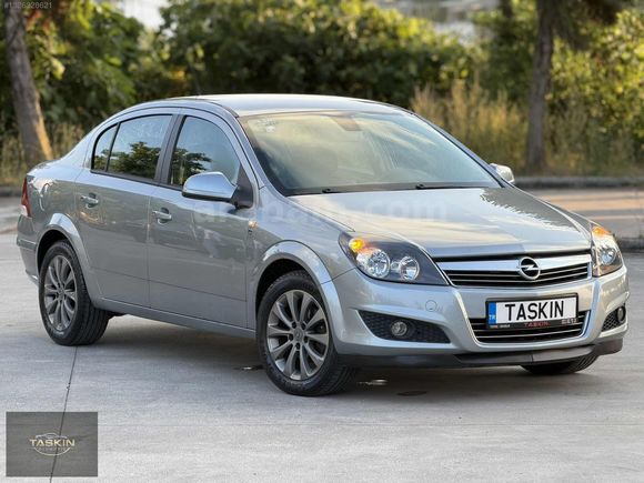 TAŞKIN'DAN 2011 MODEL HATASIZ 120.BİN KM'DE 111.YIL LANSMAN RENK