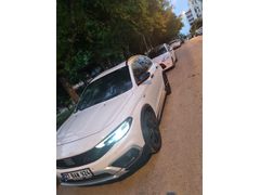 Sahibinden Fiat Egea Cross 1.4 Fire Limited 2024 Model  33.000 km Beyaz