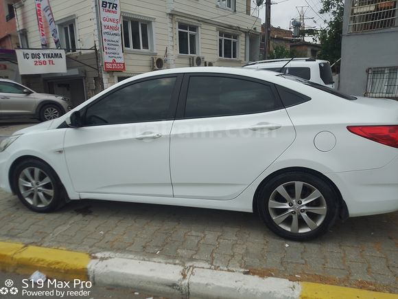 ACİL Satılık Sahibinden Hyundai Accent Blue 1.6 CRDI Mode Plus 2015 Model 