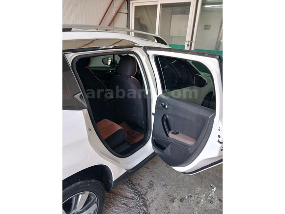 Sahibinden Peugeot 2008 1.6 e-HDi Active 2015 Model