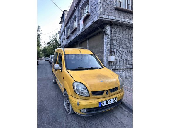 Sahibinden Renault Kangoo 1.5 dCi Expression 2005 Model 