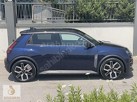SÖZDEN AUTO'DAN 2025 R5 E-TECH HATASIZ - BOYASIZ - FULL PPF
