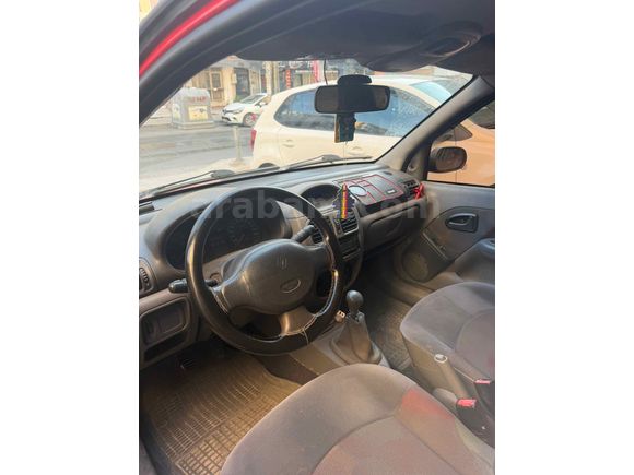 Sahibinden Renault Clio 1.4 RTA 2002 Model 