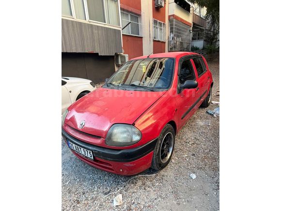 Sahibinden Renault Clio 1.4 RTA 2002 Model 