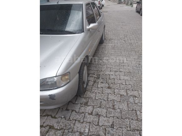 Sahibinden Ford Escort 1.8 CLX 1997 Model 