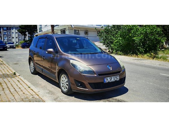 Sahibinden Renault Grand Scenic 1.5 dCi Expression 2010 Model