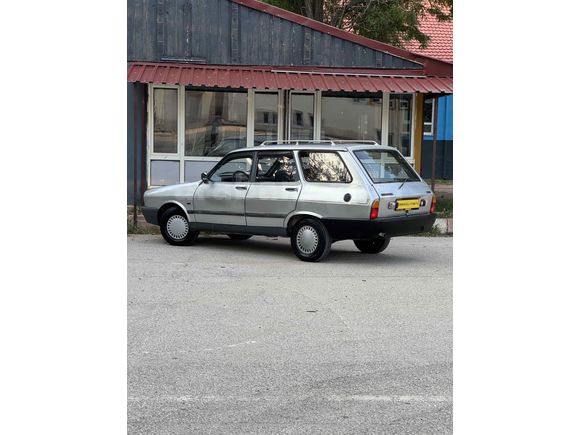 Galeriden Renault R 12 Toros 1989 Model Isparta