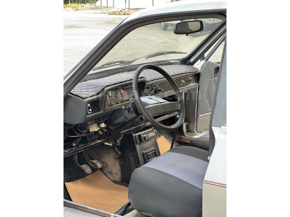 Galeriden Renault R 12 Toros 1989 Model Isparta
