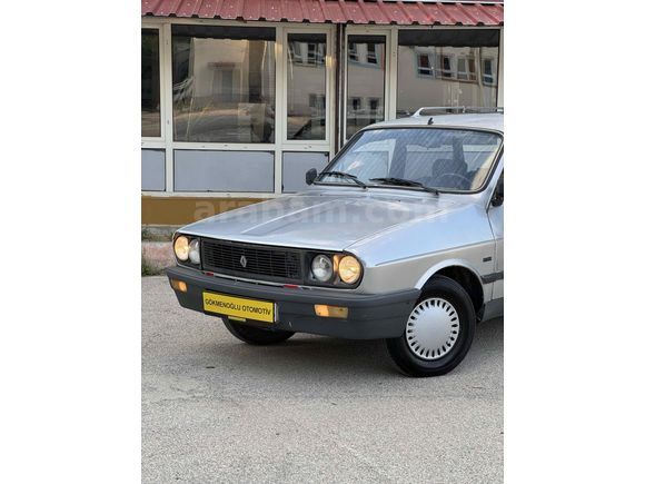 Galeriden Renault R 12 Toros 1989 Model Isparta