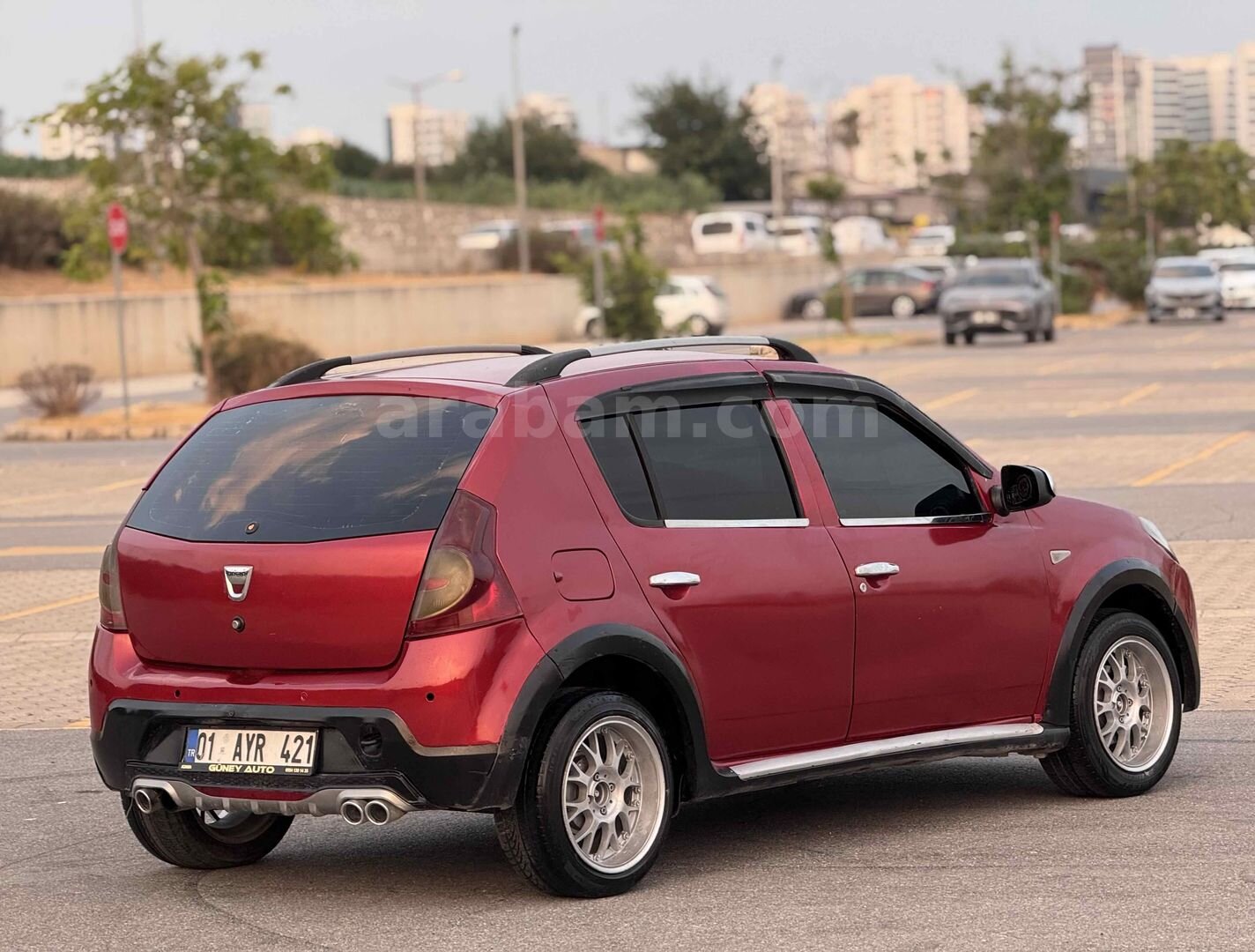 Galeriden Dacia Sandero 1.5 dCi Stepway 2012 Model Adana 190.000 km Bordo 5
