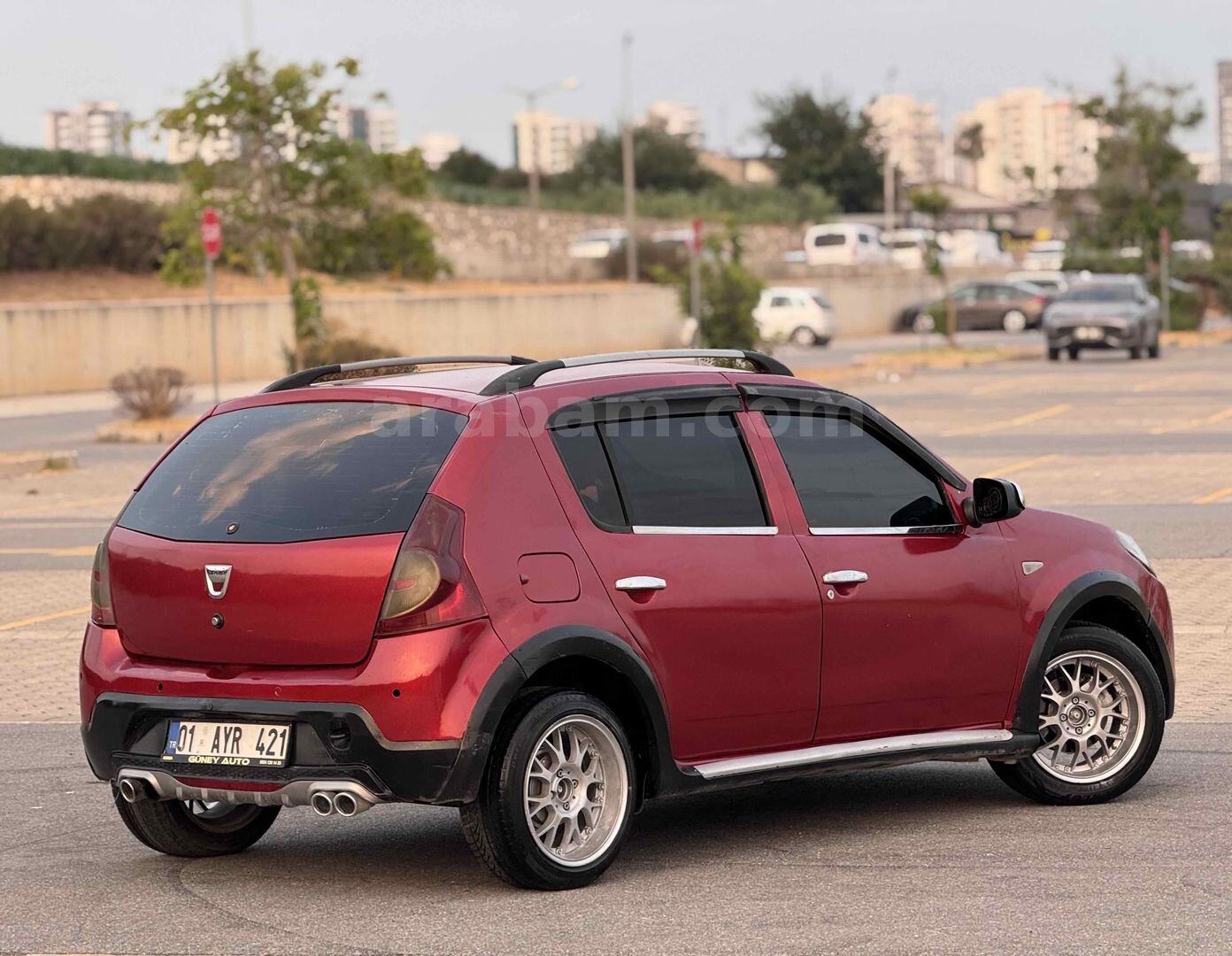 Galeriden Dacia Sandero 1.5 dCi Stepway 2012 Model Adana 190.000 km Bordo 6