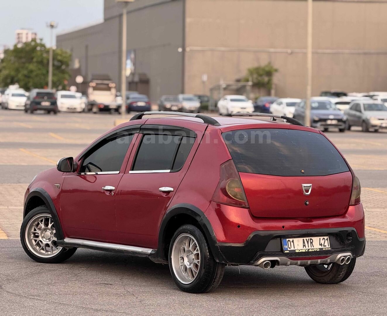 Galeriden Dacia Sandero 1.5 dCi Stepway 2012 Model Adana 190.000 km Bordo 7