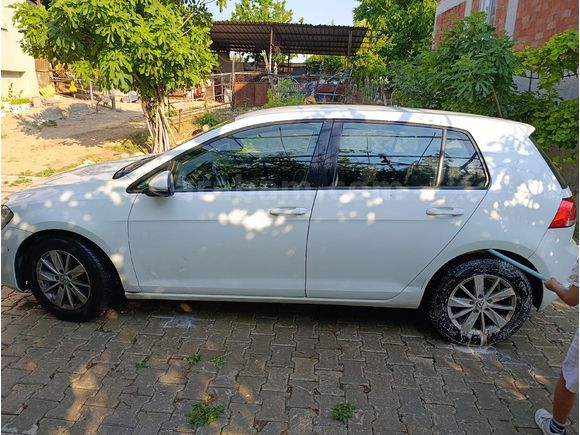 Sahibinden Volkswagen Golf 1.6 TDi BlueMotion Midline Plus 2013 Model