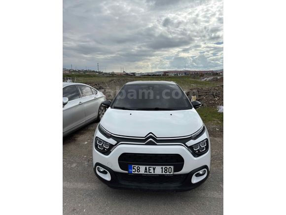 Sahibinden Citroen C3 1.2 PureTech Feel Bold 2023 Model 