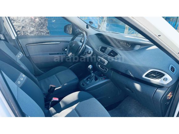 Sahibinden Renault Scenic 1.5 dCi Touch 2013 Model 