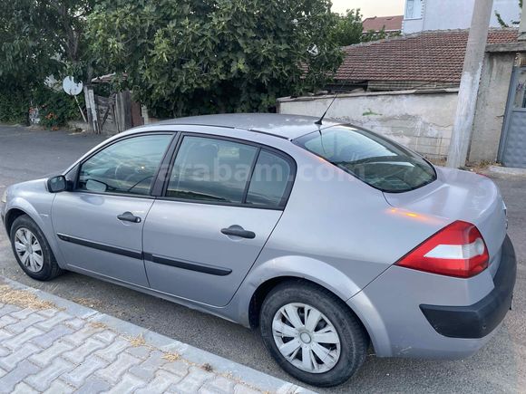 Sahibinden Renault Megane 1.4 Authentique 2005 Model 