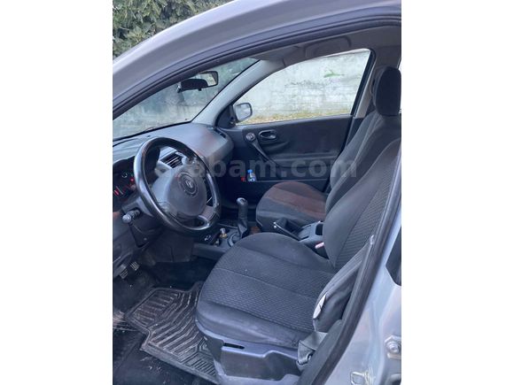 Sahibinden Renault Megane 1.4 Authentique 2005 Model 
