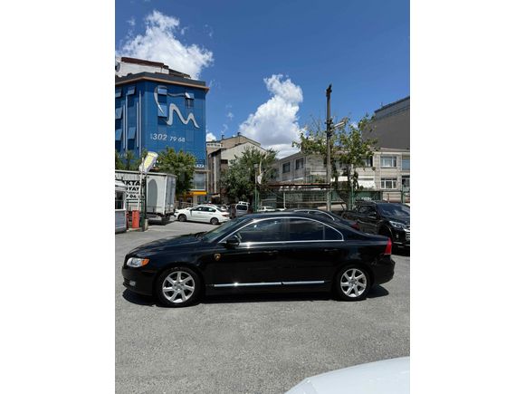  Volvo S80 1.6 D premium 2013 Model  228.000 km En ful paket