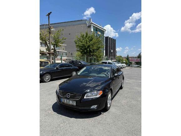  Volvo S80 1.6 D premium 2013 Model  228.000 km En ful paket