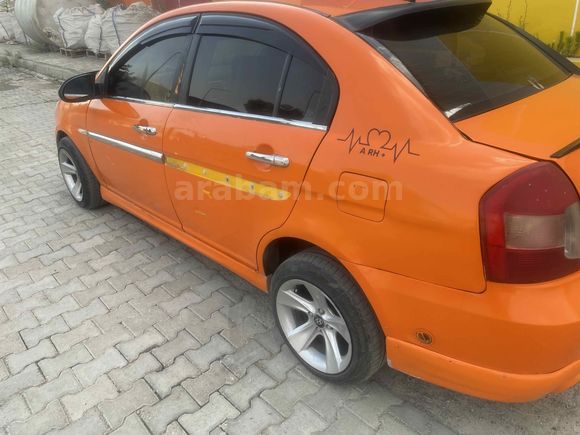 Sahibinden Hyundai Accent Era 1.4 Team 2010 Model 
