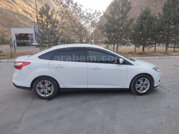 Ford Focus 1.6 TDCi Style 2013 Model