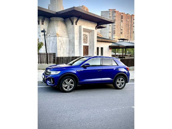 Sahibinden Volkswagen T-Roc 1.5 TSI R-Line 2023 Model İstanbul 37.000 km Mavi