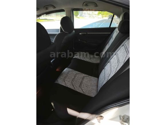 Sahibinden Honda Civic 1.6i VTEC premium 2011 Model 