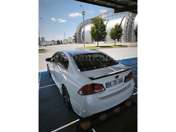 Sahibinden Honda Civic 1.6i VTEC premium 2011 Model 