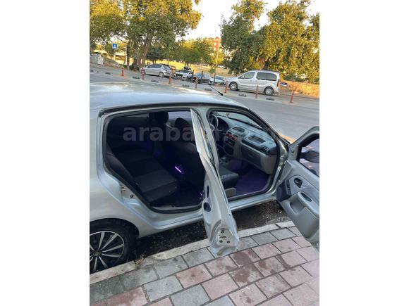 Sahibinden Renault Clio 1.4 Authentique 2004 Model 