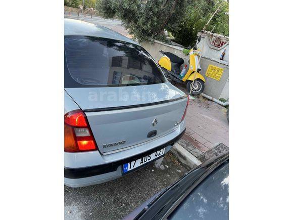 Sahibinden Renault Clio 1.4 Authentique 2004 Model 