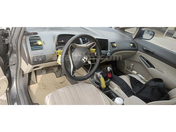 Sahibinden Honda Civic 1.6i VTEC Dream 2010 Model