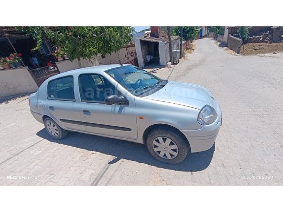 Sahibinden Renault Clio 1.4 RNA 2000 Model