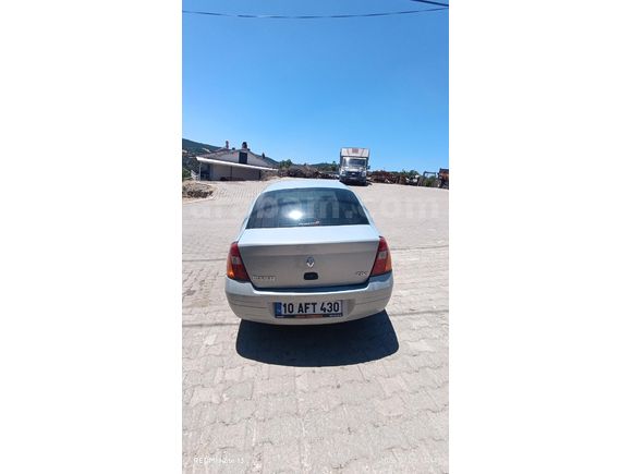 Sahibinden Renault Clio 1.4 RNA 2000 Model